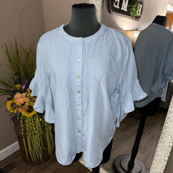 Ruby Rd. • Pinstripe Flutter Sleeve Chambray Blouse - Picture 8 of 11